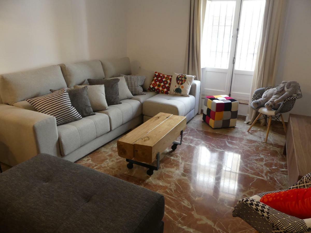 Gatu Premium Villa Aramburu, " Preferente Mayores De 25 Anos Y Familias " 圣玛丽亚港 外观 照片