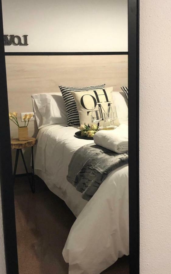 Gatu Premium Villa Aramburu, " Preferente Mayores De 25 Anos Y Familias " 圣玛丽亚港 外观 照片
